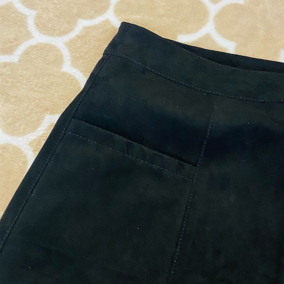 Black Button Front A line Skirt - Picture 5 of 6